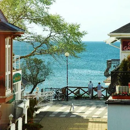 Europa Bed & Breakfast 3*