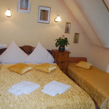Europa Bed & Breakfast 3*